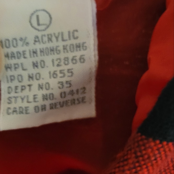 Vintage Red and Black Flannel Button-Up Shirt - Picture 5 of 9